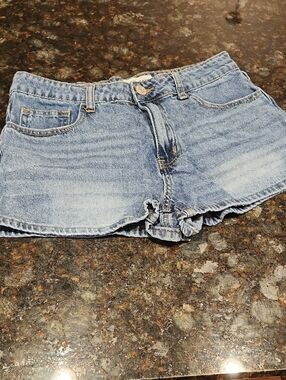 GOGO Light Blue Washed Denim Women's Shorts